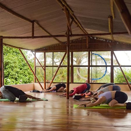 Essence Arenal Spa & Yoga El Castillo Екстер'єр фото