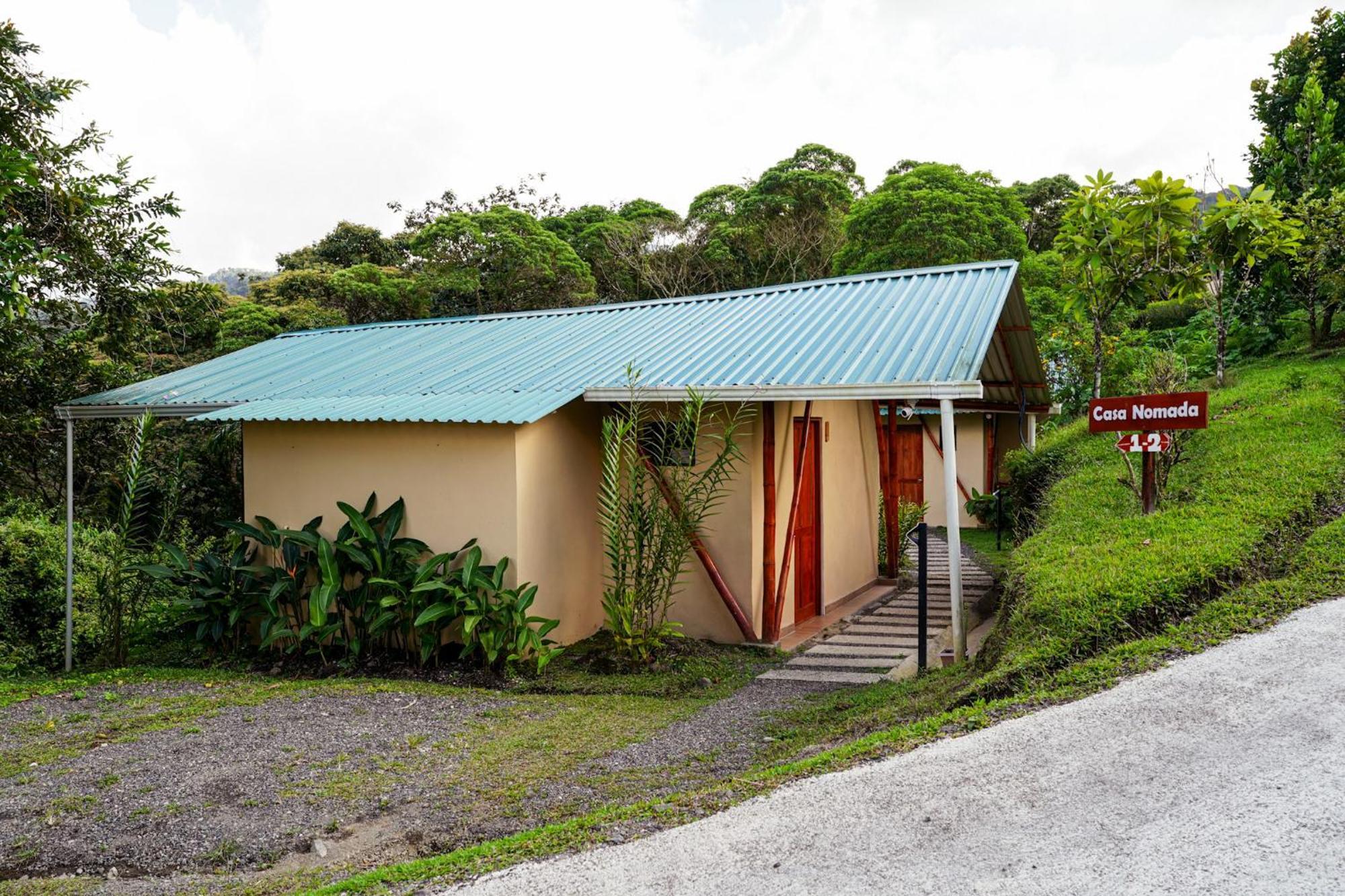 Essence Arenal Spa & Yoga El Castillo Екстер'єр фото
