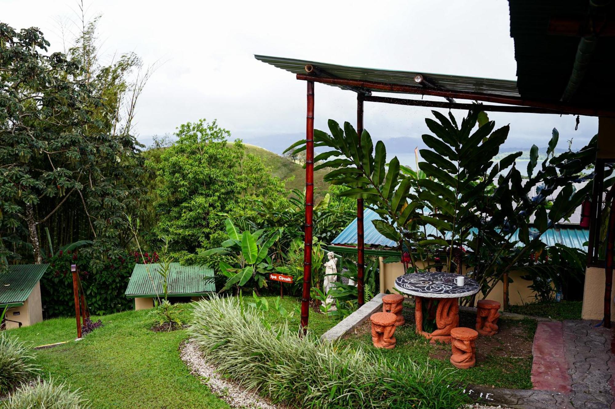 Essence Arenal Spa & Yoga El Castillo Екстер'єр фото
